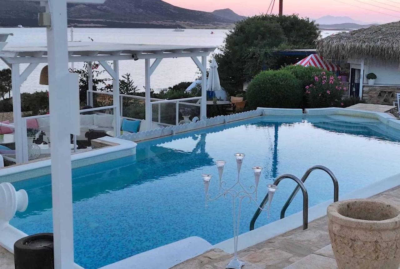 Blue Dolphin Antiparos Villas And Suites Agios Georgios  Luaran gambar