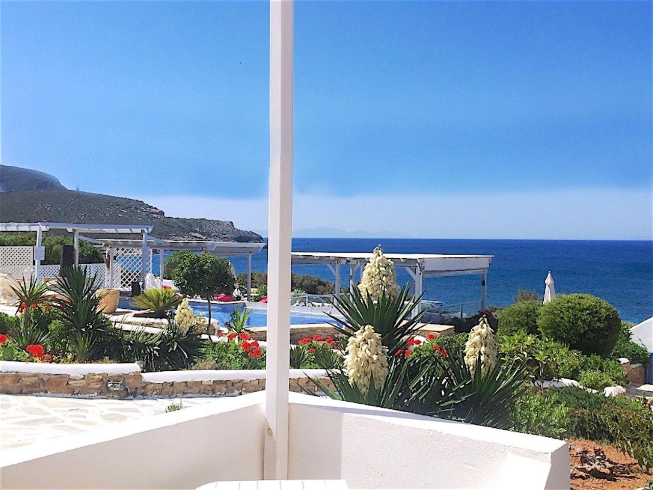 Blue Dolphin Antiparos Villas And Suites Agios Georgios  Luaran gambar