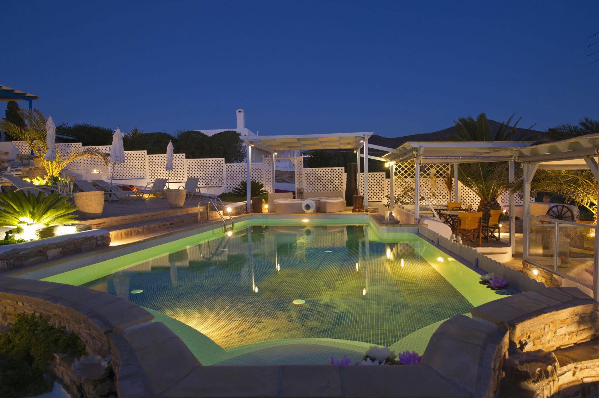 Blue Dolphin Antiparos Villas And Suites Agios Georgios  Luaran gambar